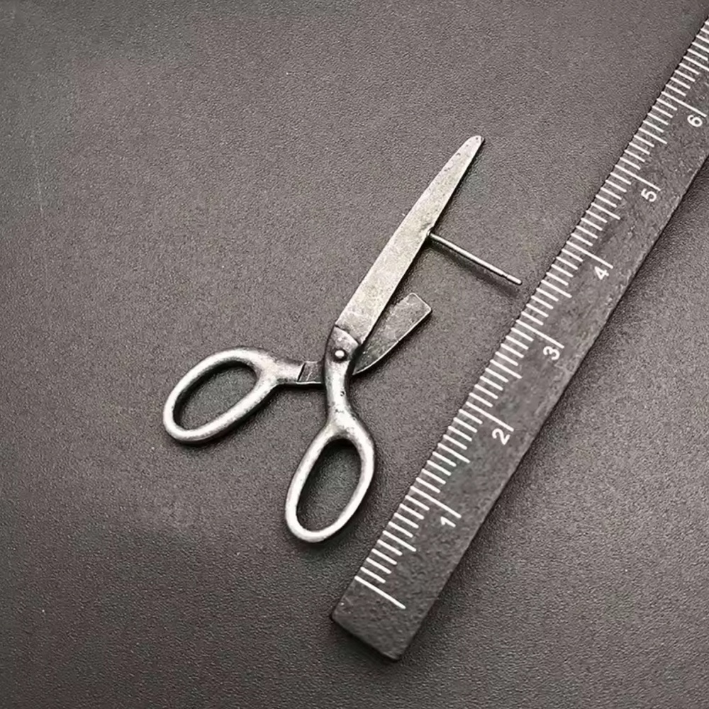Vintage Scissor Earrings – Cute Statement Jewelry - Picture 4 of 6